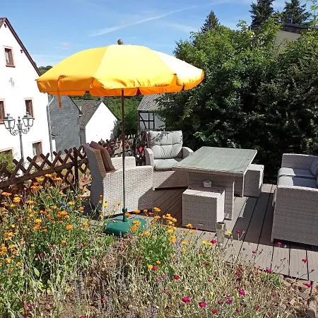 Um Ecke